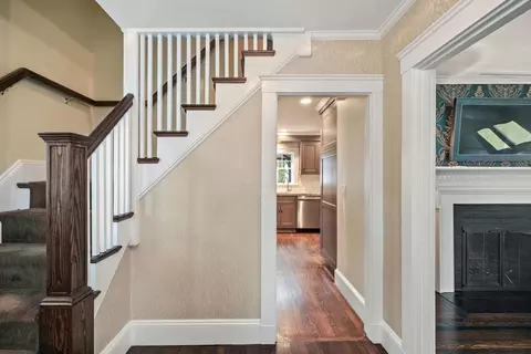 6 Saunders Ter, Wellesley, MA 02481 photo 5