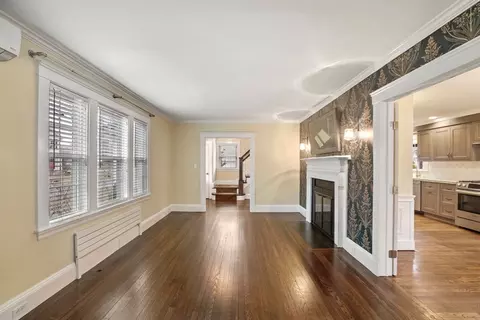 6 Saunders Ter, Wellesley, MA 02481 photo 9