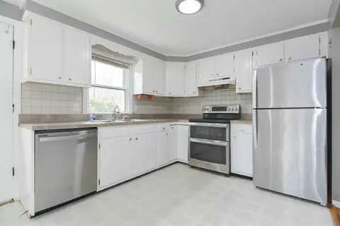 Kitchen - 2 Marlboro Rd, Georgetown, MA 01833 photo 1 of 2