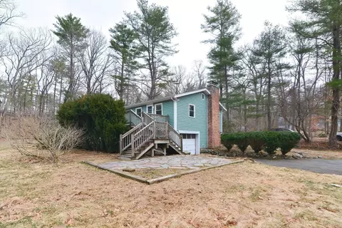 Exterior - 2 Marlboro Rd, Georgetown, MA 01833 photo 7 of 7