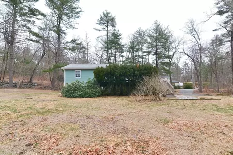 Exterior - 2 Marlboro Rd, Georgetown, MA 01833 photo 6 of 7