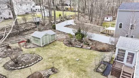 Exterior - 21 Leslie Rd, Worcester, MA 01605 photo 7 of 13