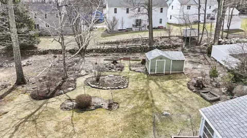 Exterior - 21 Leslie Rd, Worcester, MA 01605 photo 6 of 13
