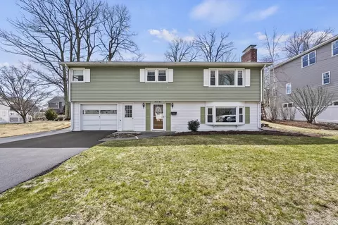 Exterior - 21 Leslie Rd, Worcester, MA 01605 photo 1 of 13