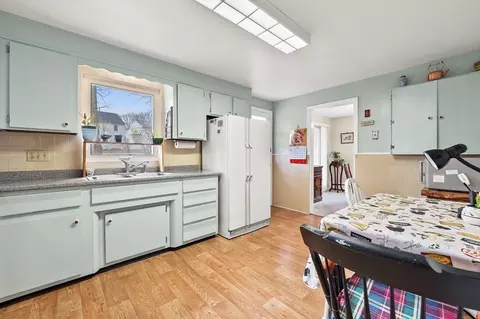 Kitchen - 21 Leslie Rd, Worcester, MA 01605 photo 3 of 4