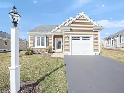 25 Partridge View Ln, Wrentham, MA 02093