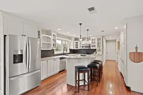 1 Dixons Path, Foxboro, MA 02035 photo 4