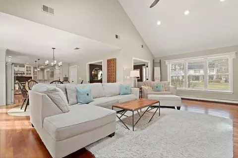 1 Dixons Path, Foxboro, MA 02035 photo 12