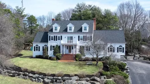 20 Hayden Dr, Foxboro, MA 02035