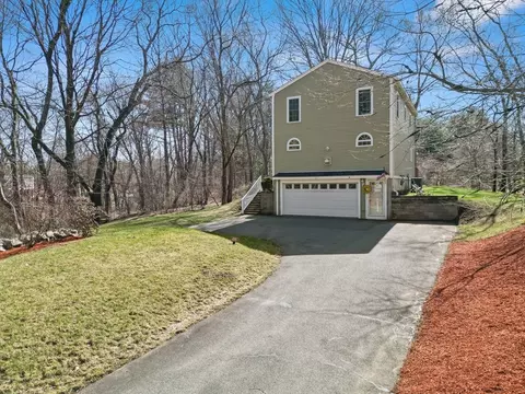 Exterior - 541 North St, Georgetown, MA 01833 photo 13 of 13