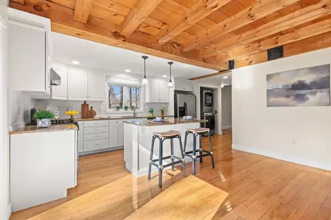 Kitchen - 541 North St, Georgetown, MA 01833 photo 3 of 3