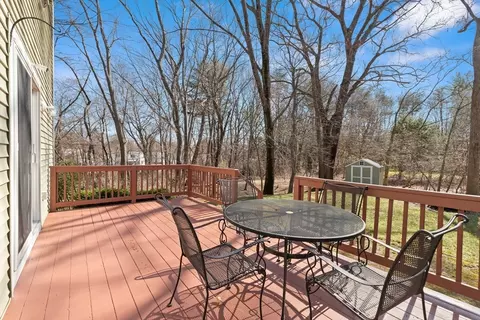 Exterior - 541 North St, Georgetown, MA 01833 photo 4 of 13