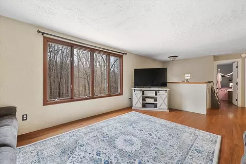 7 Hebert Rd, Spencer, MA 01562 photo 6
