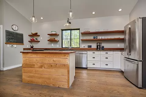 32 Cave Hill Rd, Leverett, MA 01054 photo 8