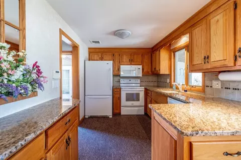 Kitchen - 16 Sonia St, Springfield, MA 01119 photo 2 of 5