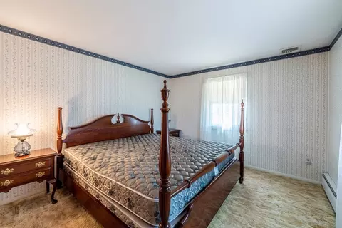 Bedroom - 16 Sonia St, Springfield, MA 01119 photo 5 of 9