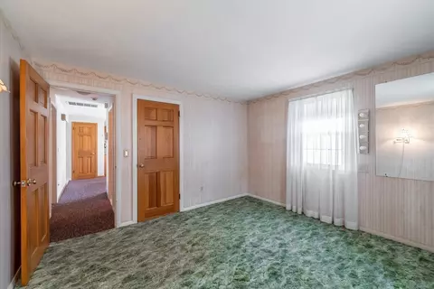 Bedroom - 16 Sonia St, Springfield, MA 01119 photo 2 of 9