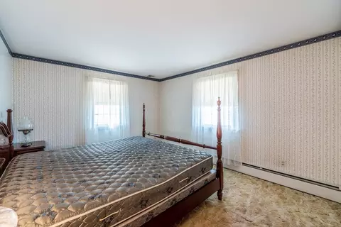 Bedroom - 16 Sonia St, Springfield, MA 01119 photo 4 of 9