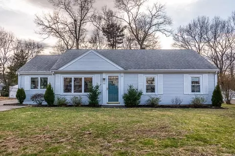 32 Oakdale Rd, Canton, MA 02021