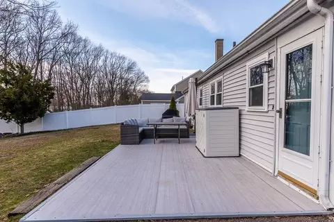 32 Oakdale Rd, Canton, MA 02021 photo 18