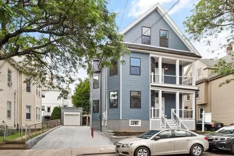 8 Lee St #2, Somerville, MA 02145