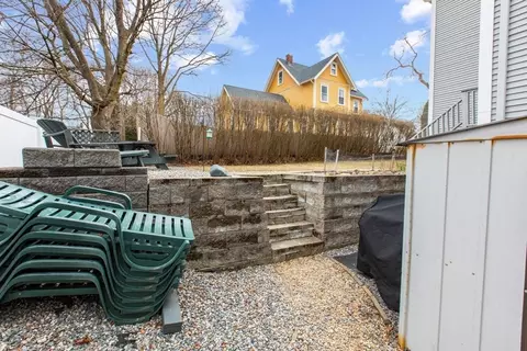 Exterior - 2 Middle St # -4, Stoneham, MA 02180 photo 5 of 7