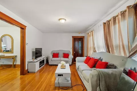 Other - 2 Middle St # -4, Stoneham, MA 02180 photo 3 of 6
