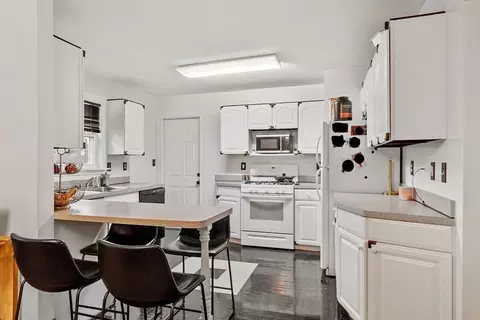 Kitchen - 2 Middle St # -4, Stoneham, MA 02180 photo 1 of 8