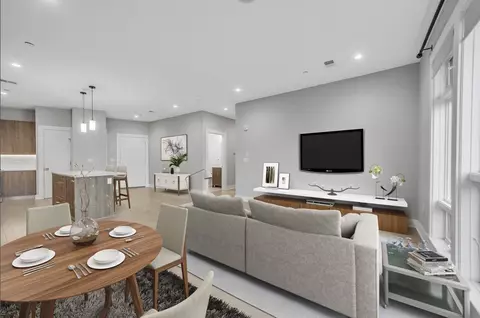 232 Old Colony Ave #43, Boston, MA 02127