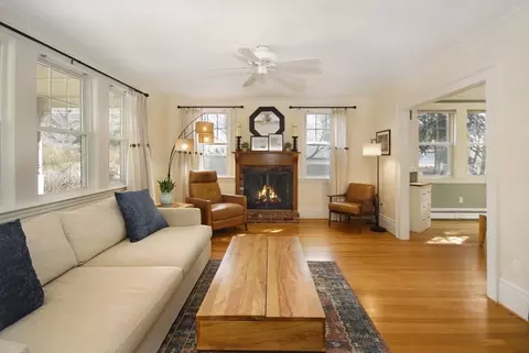 Living - 4 Sylvia St, Acton, MA 01720 photo 2 of 3
