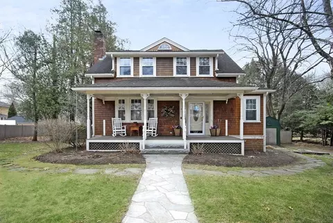 4 Sylvia St, Acton, MA 01720