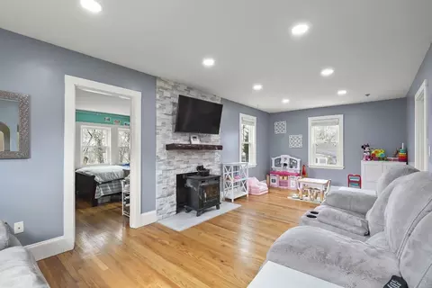 7 Puritan, Bourne, MA 02532 photo 11