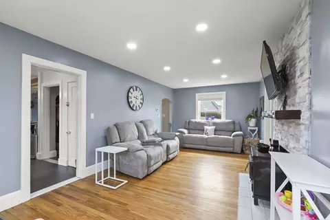 7 Puritan, Bourne, MA 02532 photo 10