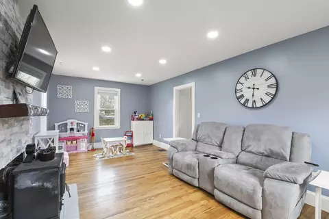 7 Puritan, Bourne, MA 02532 photo 12