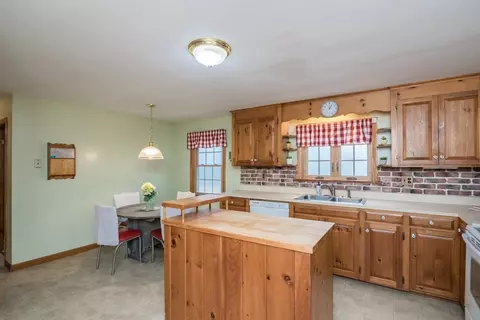 Kitchen - 88 Buffam Rd, Pelham, MA 01002 photo 1 of 5