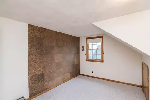 Bedroom - 88 Buffam Rd, Pelham, MA 01002 photo 5 of 7