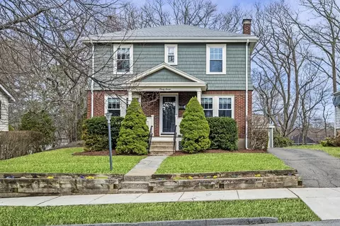 97 Baker Ave, Beverly, MA 01915