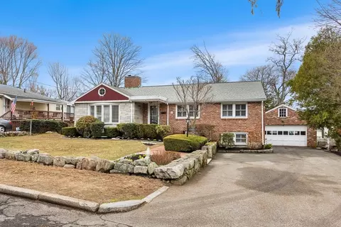 60 Lakeview Ave, Waltham, MA 02451