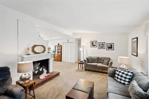 6 Grove St, Danvers, MA 01923 photo 6