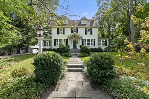 12 Cypress Rd, Wellesley, MA 02481