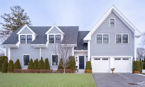 30 Sumner St #3, Newton, MA 02459