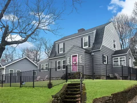 69 Garrison Ave, Worcester, MA 01606 photo 2