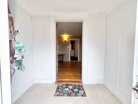 69 Garrison Ave, Worcester, MA 01606 photo 4