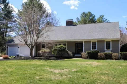 219 Wildcat Ln, Norwell, MA 02061