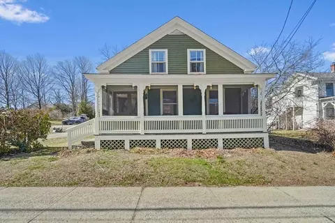 20 West St, Barre, MA 01005