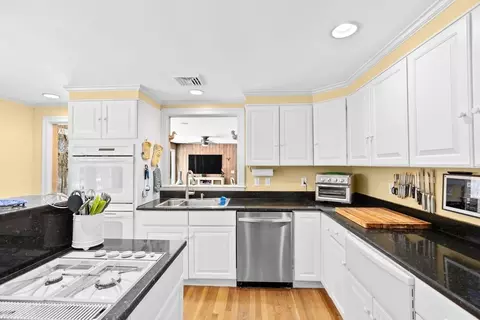 33 Dover Rd, Dover, MA 02030 photo 9
