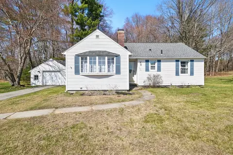 150 Mapleshade Ave, East Longmeadow, MA 01028