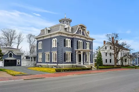 212 High St, Newburyport, MA 01950