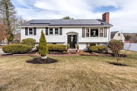 24 Randolph St, Canton, MA 02021