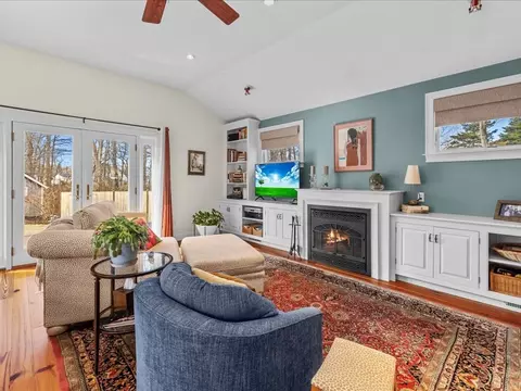 26 Wompatuck Rd, Hingham, MA 02043 photo 6